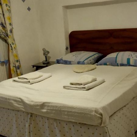 Appartement Excellent Location à Bratislava Extérieur photo